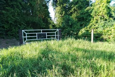 Ch&aacute;cara &agrave; venda - 3m&sup2; - Nova Ol&iacute;mpia 