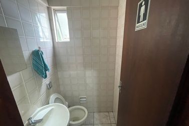 Sala Comercial &agrave; venda - 53m&sup2; - Zona I
