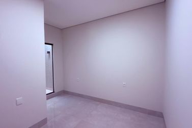 Casa &agrave; venda - 165m&sup2; - Parque Residencial Metropolitano