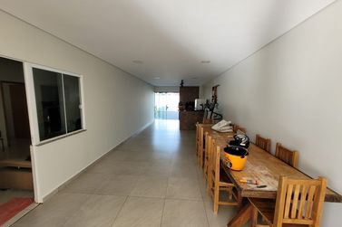 Casa &agrave; venda - 145m&sup2; - Zona VI