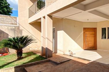 Sobrado &agrave; venda - 224m&sup2; - Jardim Alphavile