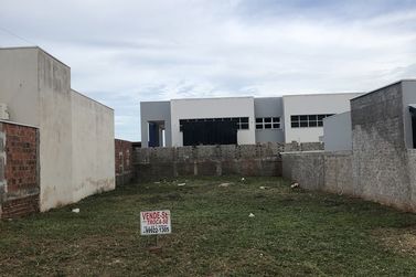 Terreno &agrave; venda - 220m&sup2; - Parque Metropolitano I