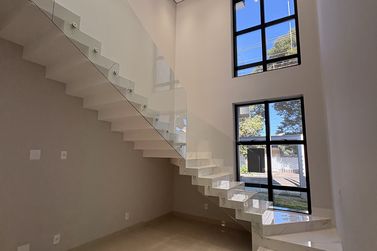 Sobrado &agrave; venda - 136m&sup2; - Zona III