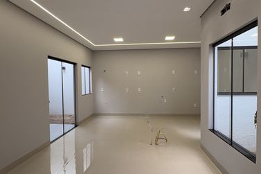 Sobrado &agrave; venda - 136m&sup2; - Zona III