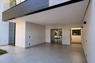 Sobrado &agrave; venda - 136m&sup2; - Zona III