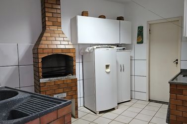 Sobrado &agrave; venda - 206m&sup2; - Zona VII