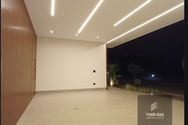 Casa &agrave; venda - 194m&sup2; - Paysage Unique Condom&iacute;nio
