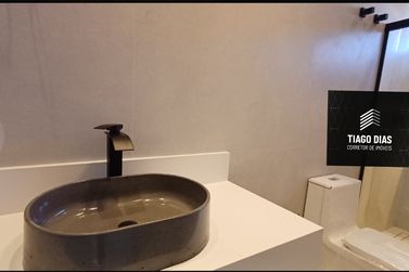 Casa &agrave; venda - 194m&sup2; - Paysage Unique Condom&iacute;nio