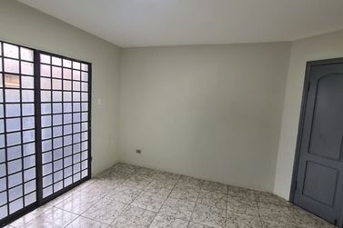 Casa &agrave; venda - 309m&sup2; - Zona I