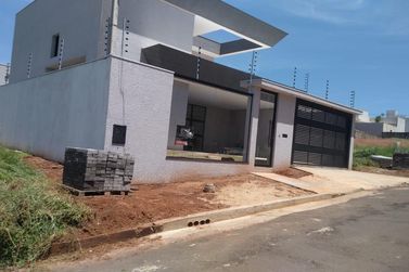 Casa &agrave; venda - 218m&sup2; - Parque Residencial da G&aacute;vea