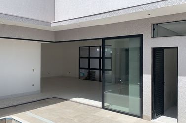 Casa &agrave; venda - 218m&sup2; - Parque Residencial da G&aacute;vea