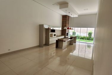Casa &agrave; venda - 218m&sup2; - Residencial Euro Park