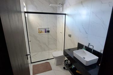Casa &agrave; venda - 96m&sup2; - Parque Colina Verde