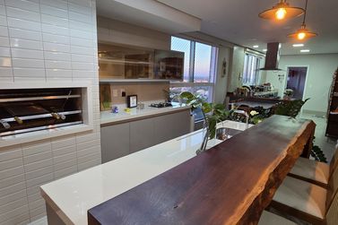 Apartamento &agrave; venda - 227m&sup2; - Zona III