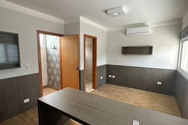Casa &agrave; venda - 270m&sup2; - Parque Presid.