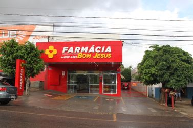 Sal&atilde;o Comercial &agrave; venda - 200m&sup2; - Zona I