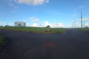 Terreno &agrave; venda - 234m&sup2; - Parque Firenze