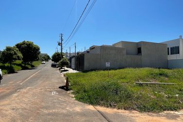 Terreno &agrave; venda - 190m&sup2; - Parque Residencial Interlagos