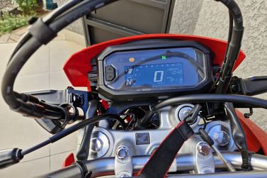 HONDA XR