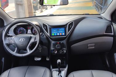 Hyundai HB20X