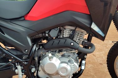 HONDA NXR