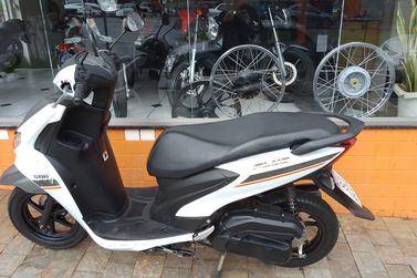 YAMAHA FLUO