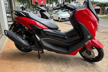 YAMAHA NMAX