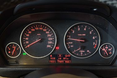BMW 320iA