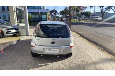 Chevrolet Corsa