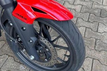 HONDA CB