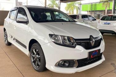 Renault SANDERO