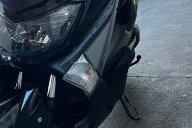 YAMAHA NMAX