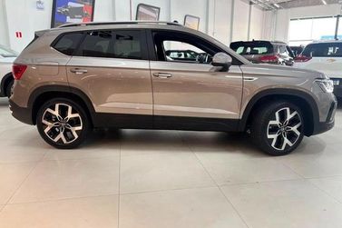 VolksWagen TAOS