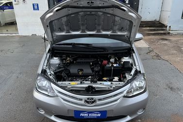 Toyota ETIOS