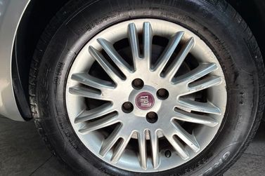 Fiat LINEA