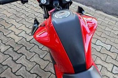 HONDA CB