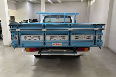 Ford F-1000