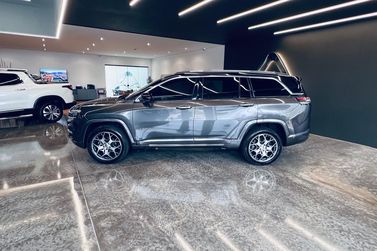Jeep Commander