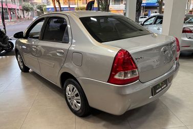 Toyota ETIOS