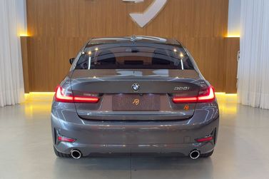 BMW 320iA