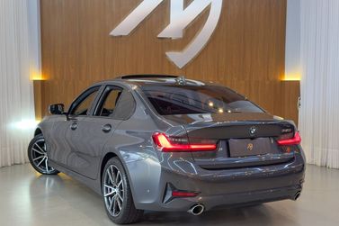 BMW 320iA