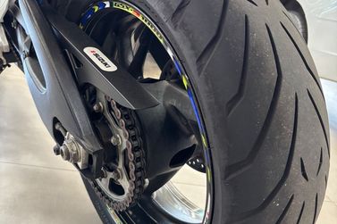 SUZUKI GSX-S