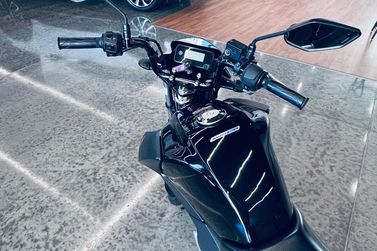 YAMAHA YBR