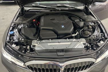 BMW 320iA