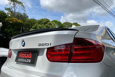 BMW 320iA