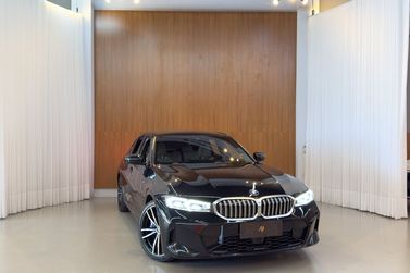BMW 320iA