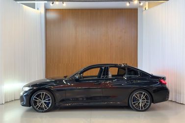 BMW 320iA