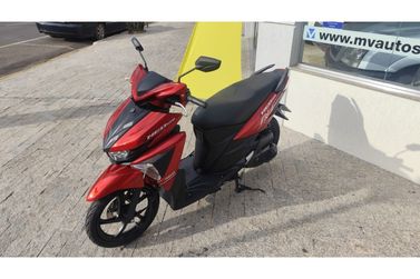 YAMAHA NEO