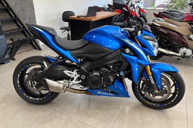 SUZUKI GSX-S