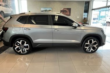 VolksWagen TAOS